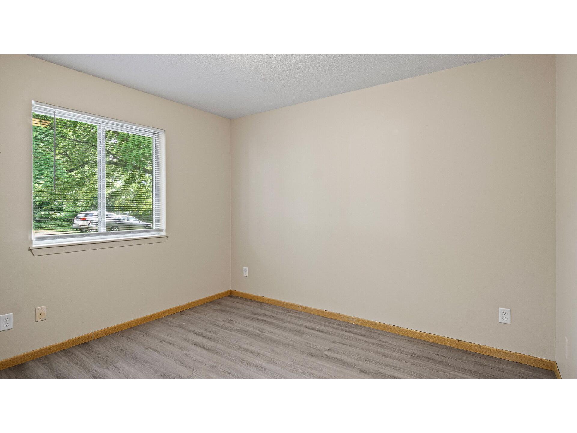 1603 6th Street E #A & B Menomonie WI 54751 1602292 image55