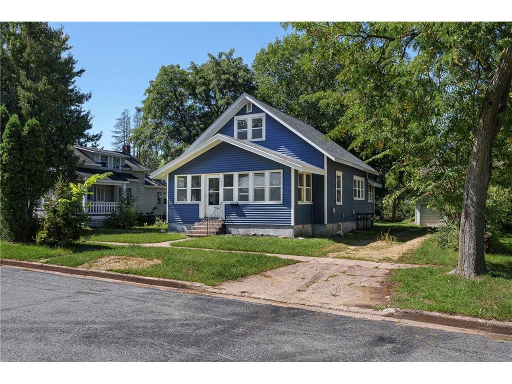 1607 7th Street Menomonie WI 54751 1585458 image1