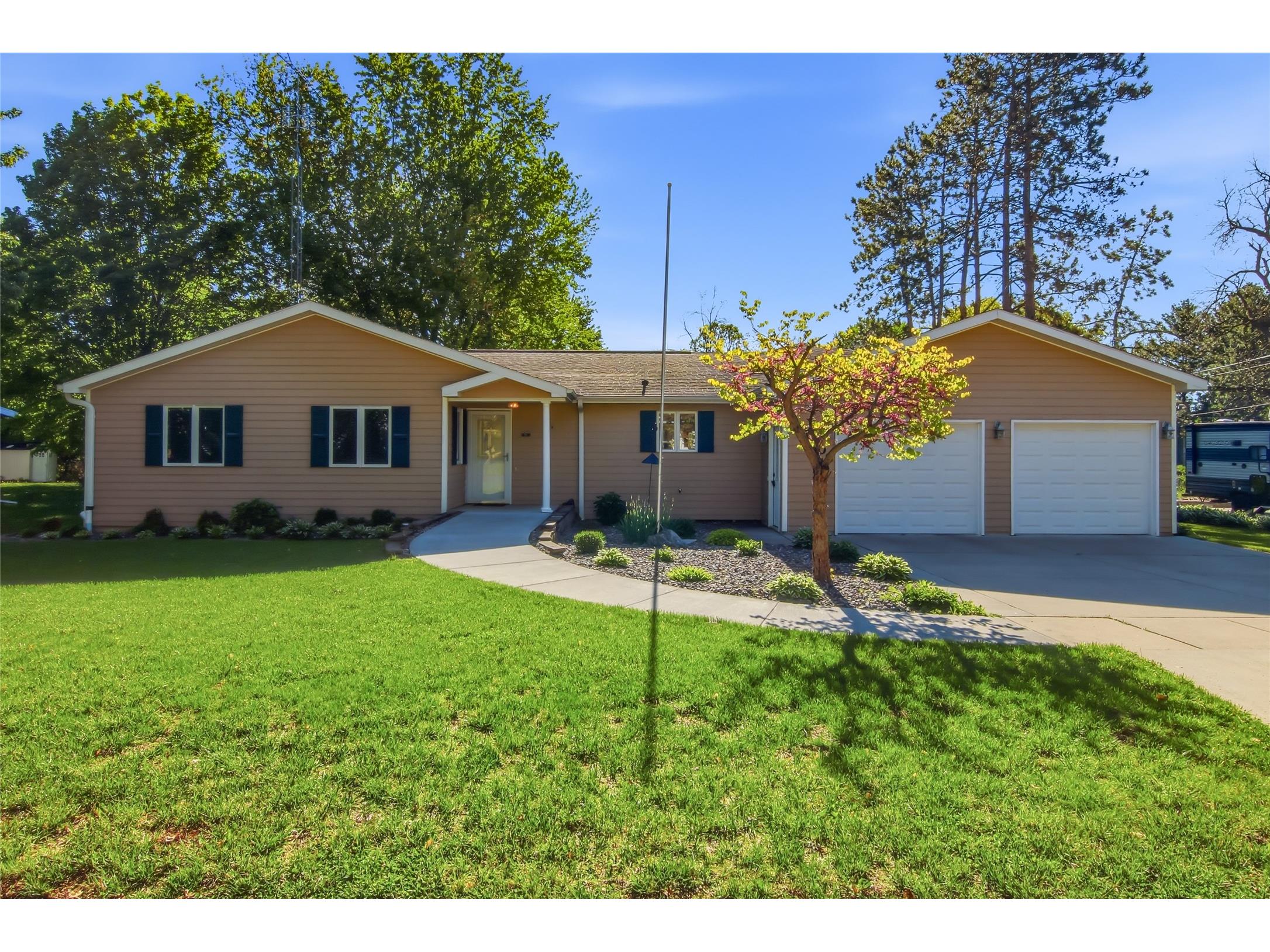 1608 Mathews Street Menomonie WI 54751 1601304 image1
