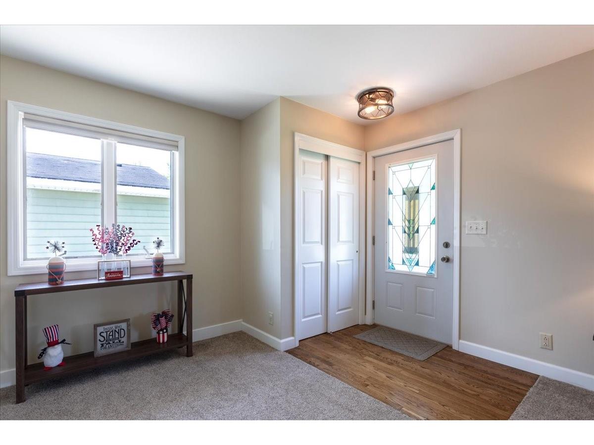 1609 Drury Avenue Eau Claire WI 54703 1601253 image15
