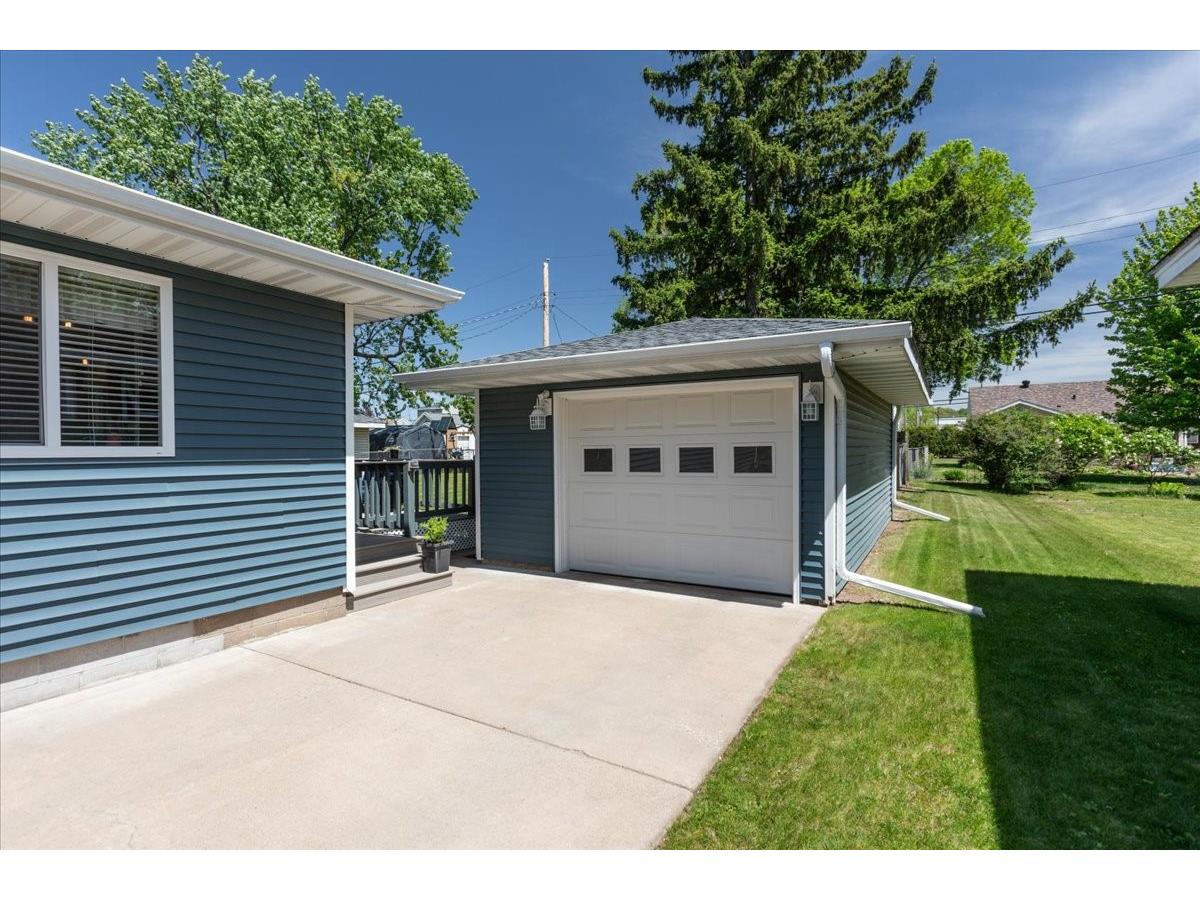 1609 Drury Avenue Eau Claire WI 54703 1601253 image44