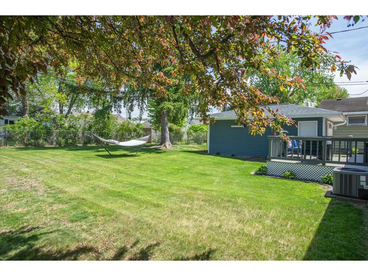 1609 Drury Avenue Eau Claire WI 54703 1601253 image6