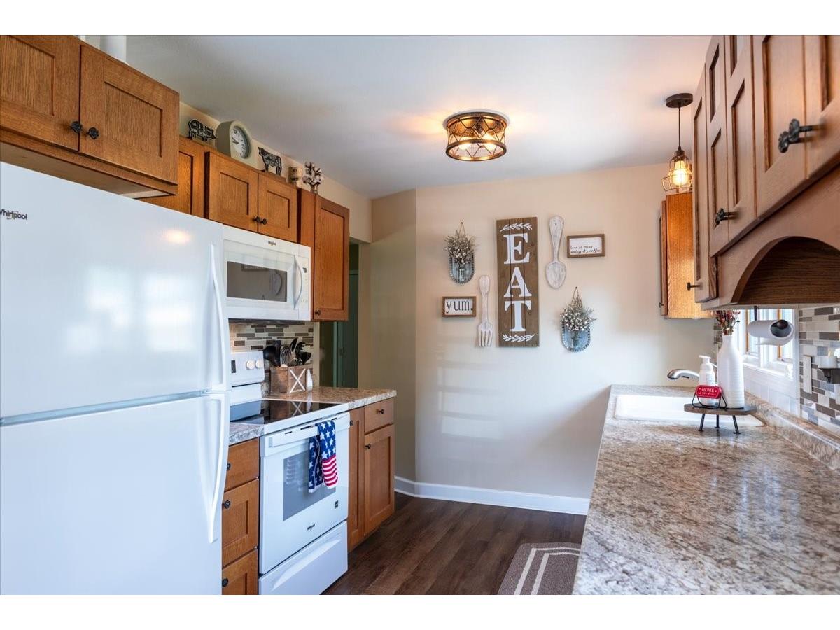 1609 Drury Avenue Eau Claire WI 54703 1601253 image8