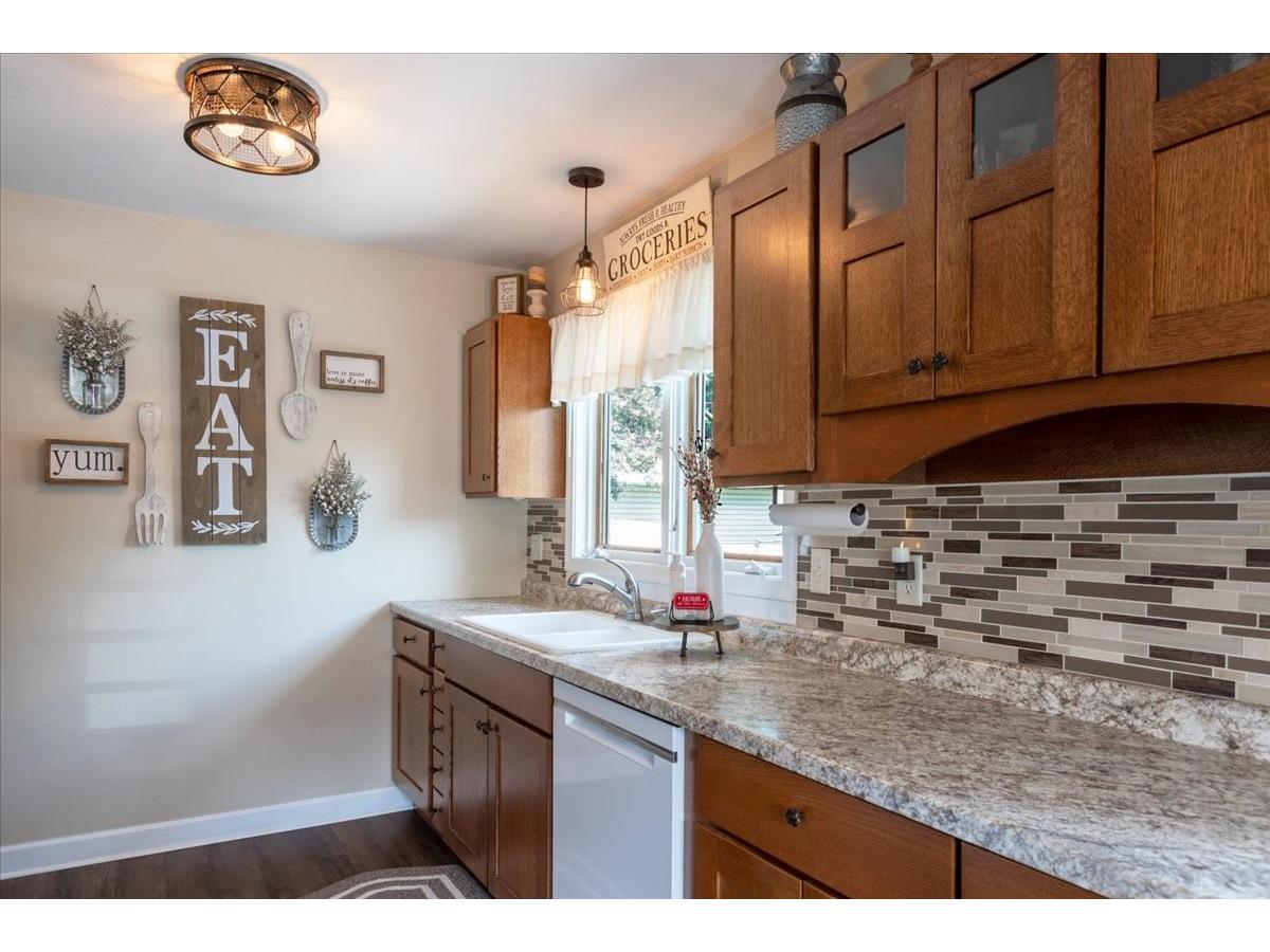 1609 Drury Avenue Eau Claire WI 54703 1601253 image9