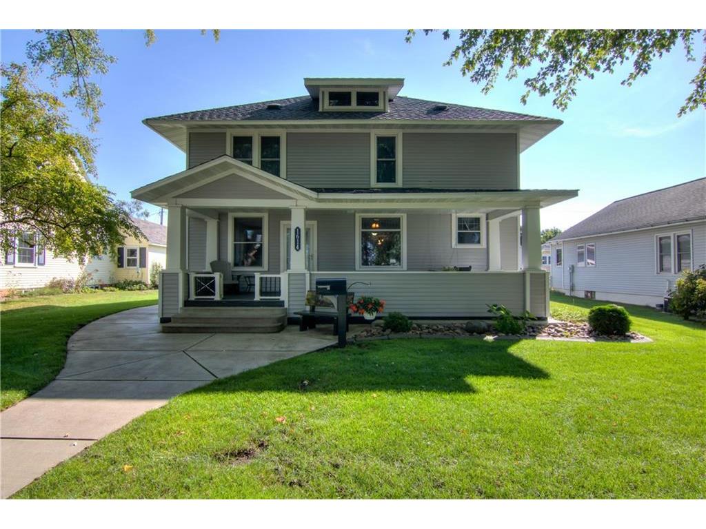 1614 Queen Street Bloomer WI 54724 1576807 image1