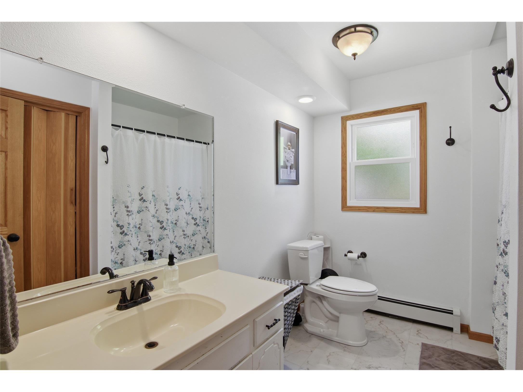 1615 2nd Avenue SE Menomonie WI 54751 1601242 image24