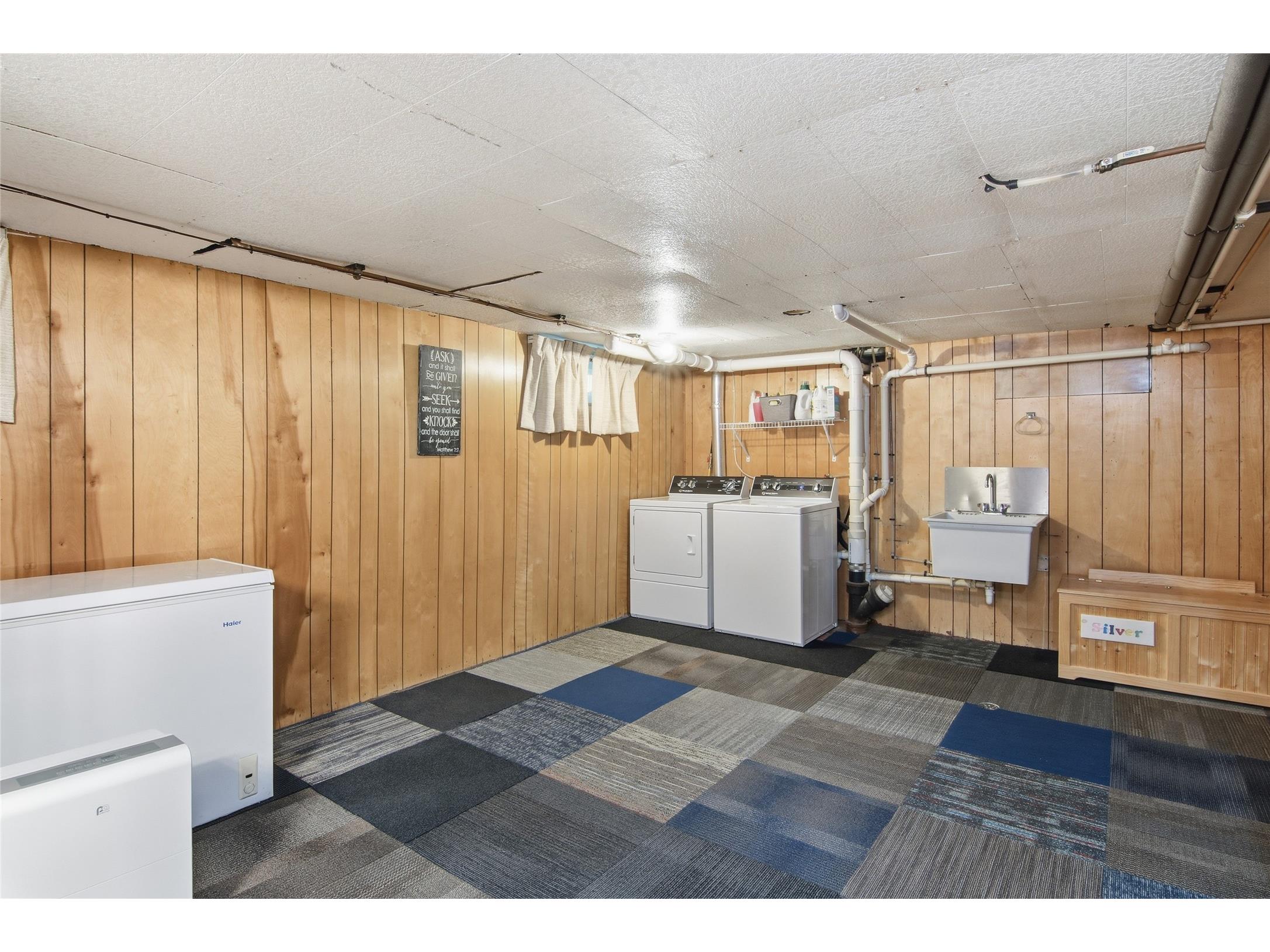 1615 2nd Avenue SE Menomonie WI 54751 1601242 image25