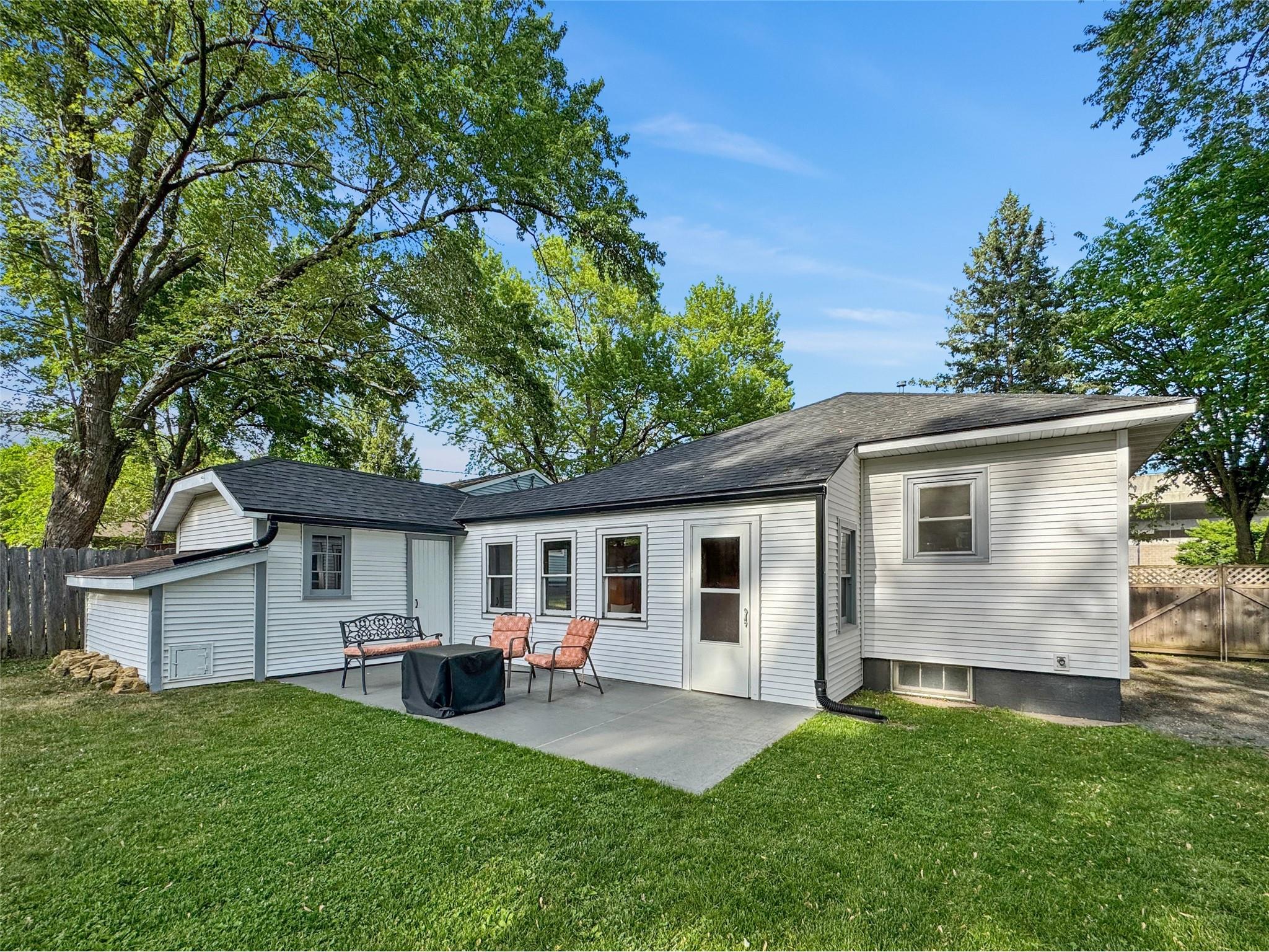 1615 S Broadway Street Menomonie WI 54751 1601897 image2