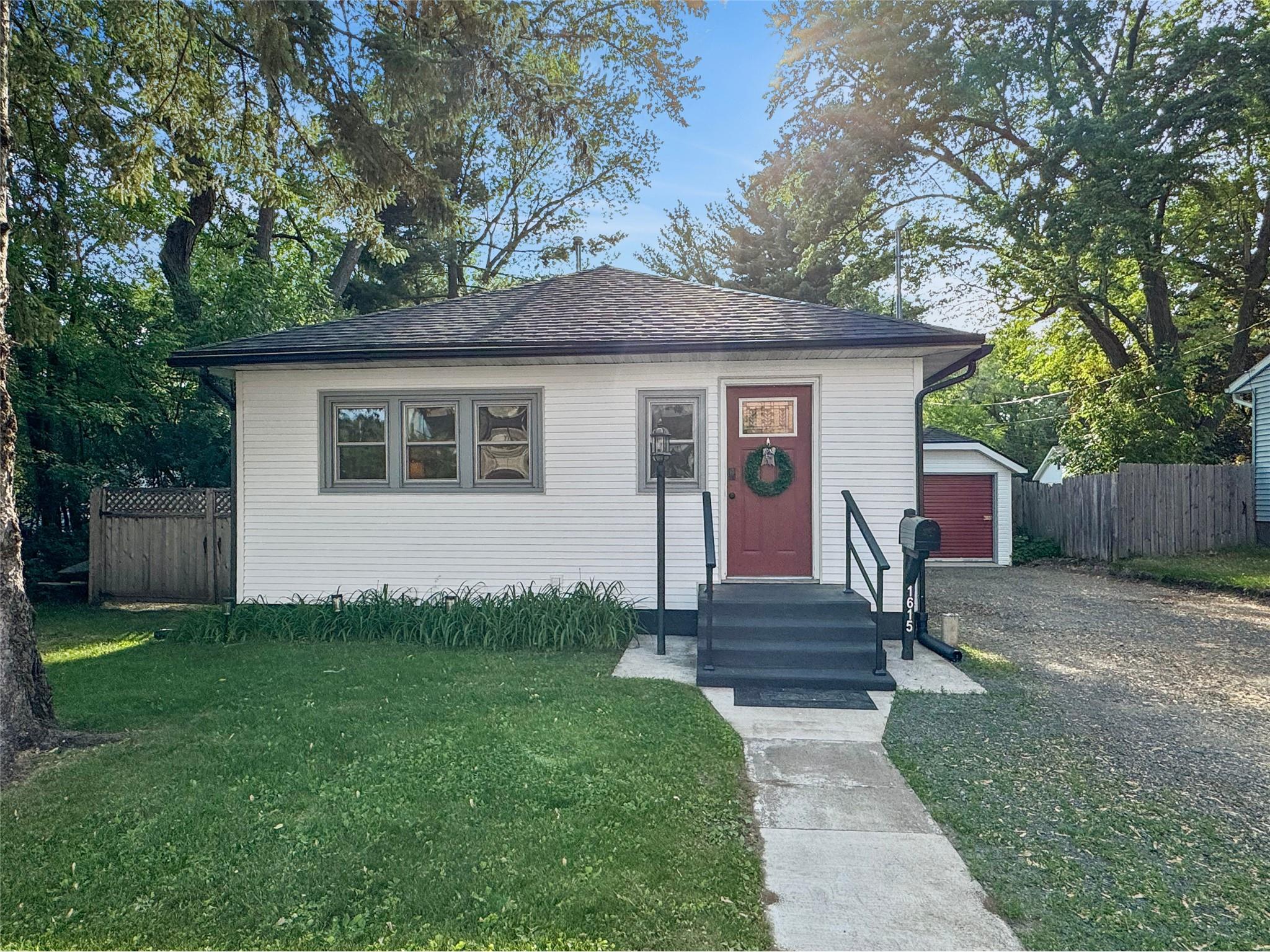1615 S Broadway Street Menomonie WI 54751 1601897 image32