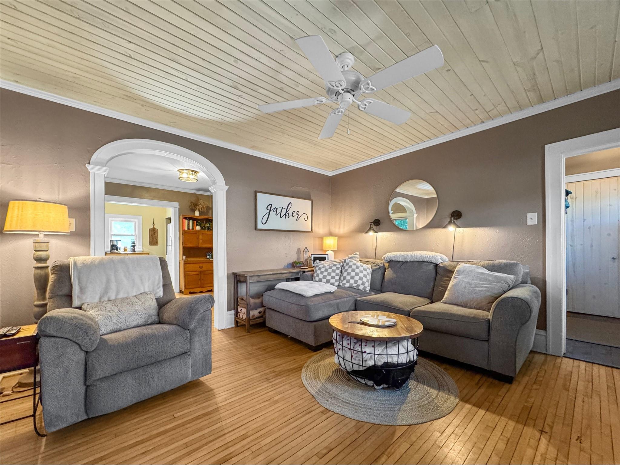 1615 S Broadway Street Menomonie WI 54751 1601897 image4