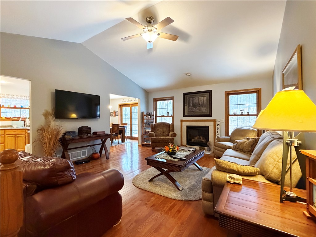 1621 20 3/8 Street Cameron WI 54822 1598629 image10