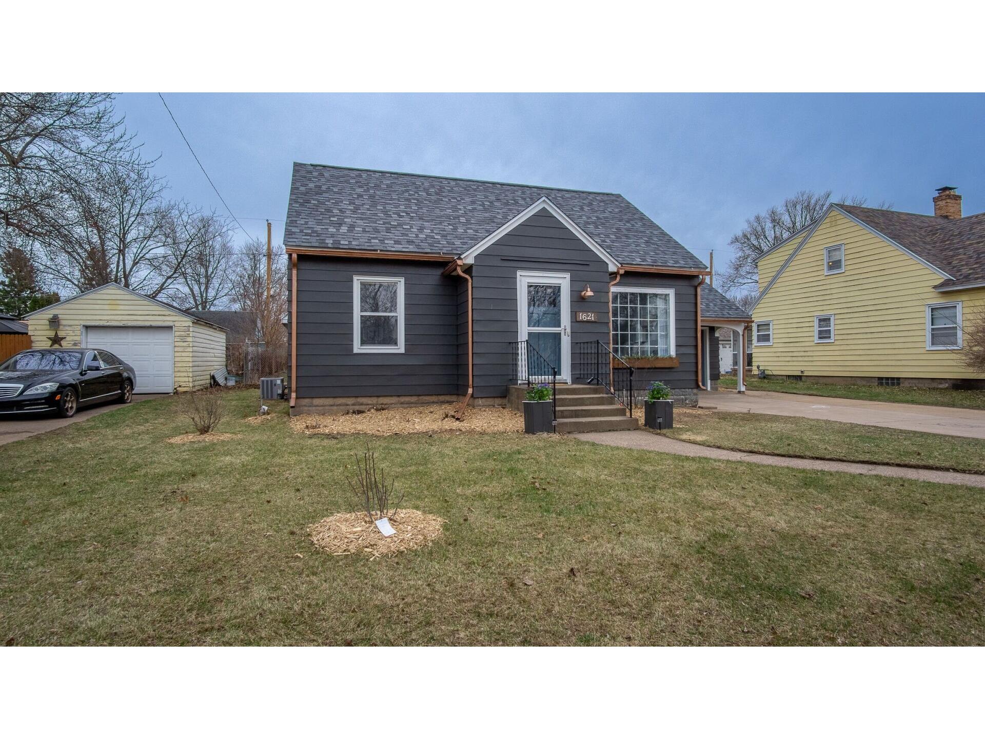 1621 Highland Avenue Eau Claire WI 54701 1599824 image3