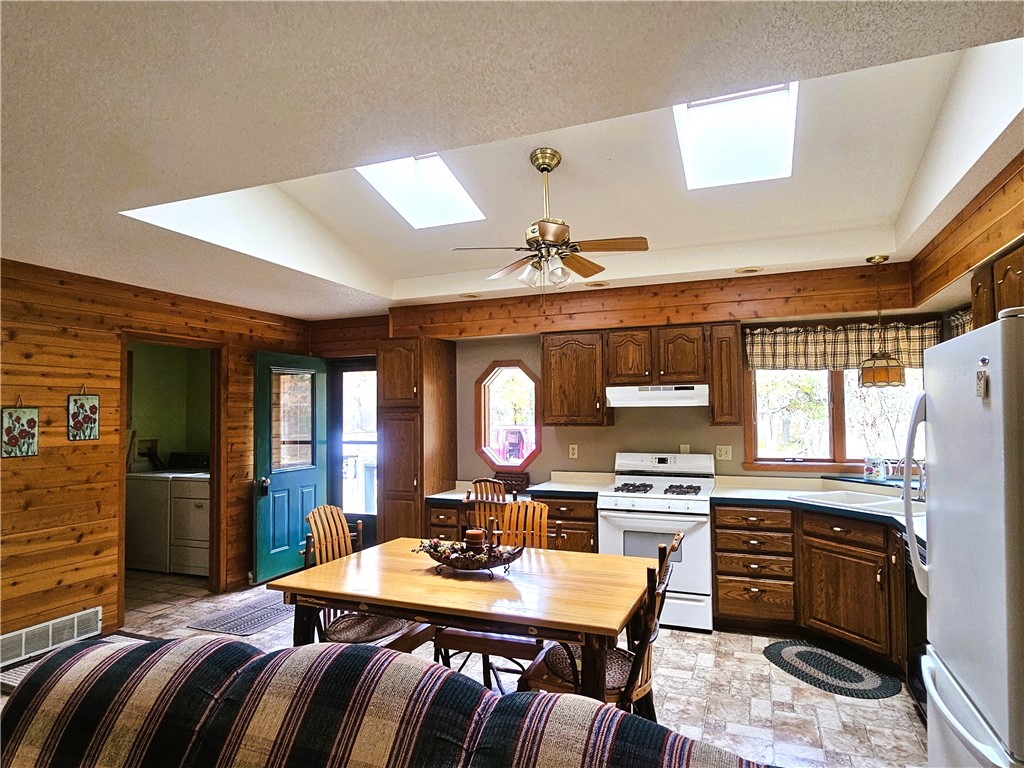 16248 S Bond Lake Estate Road Wascott WI 54859 1596499 image5