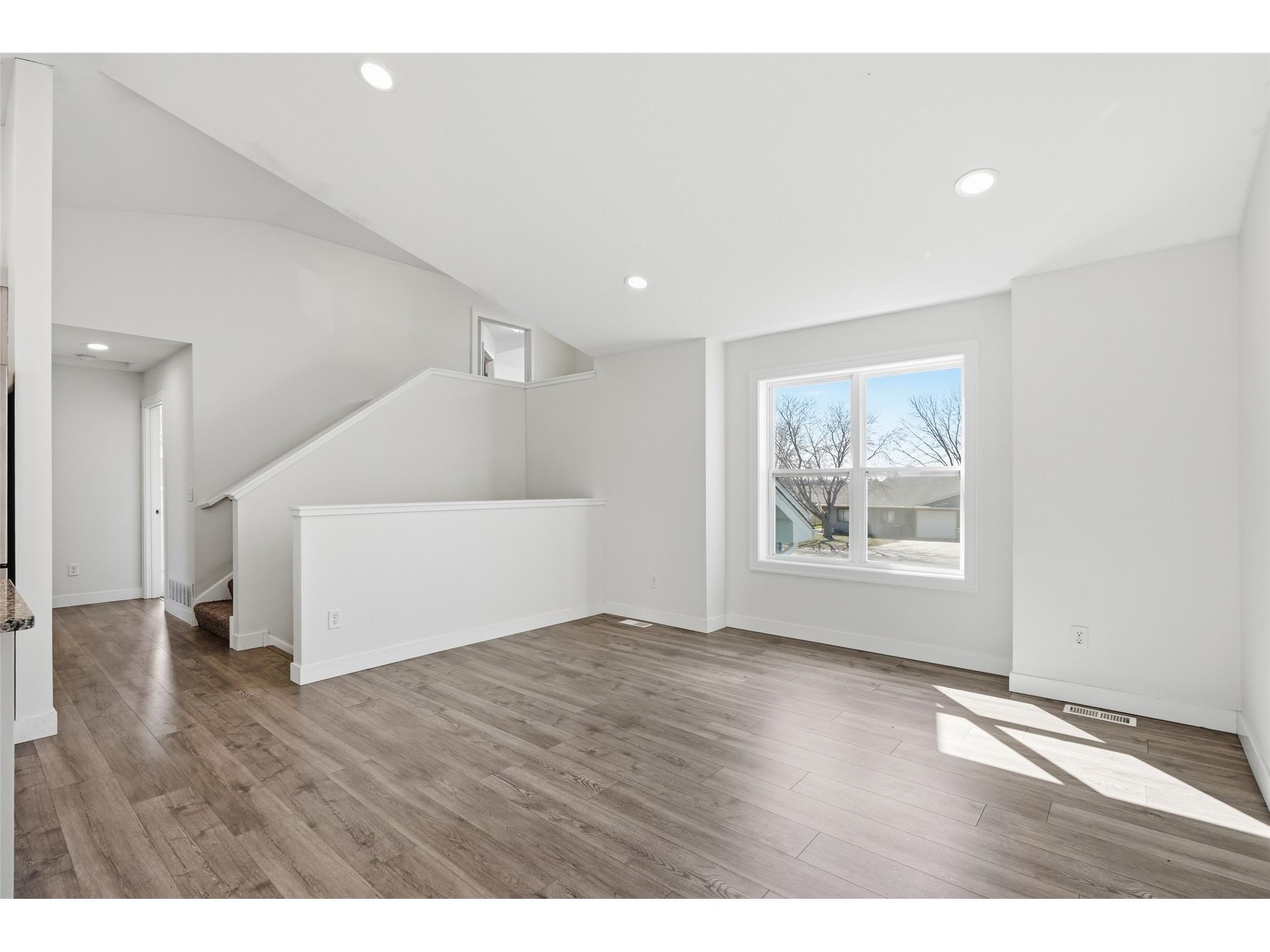 1630 5th Avenue Baldwin WI 54002 1599967 image6