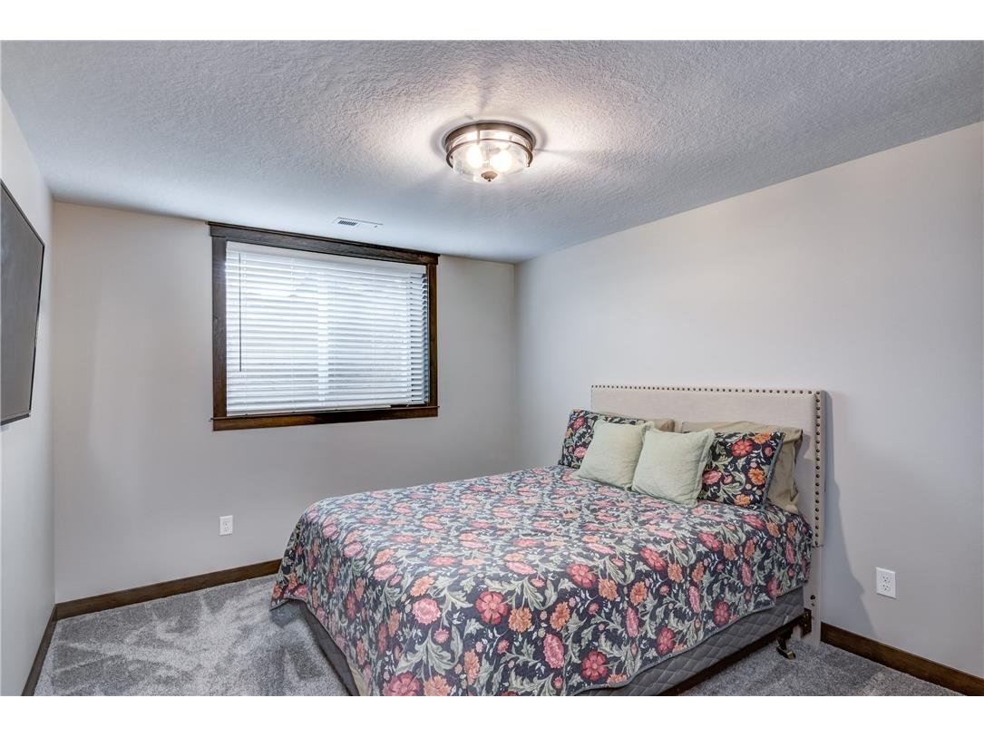 1652 Kyler Street Altoona WI 54720 1596279 image21