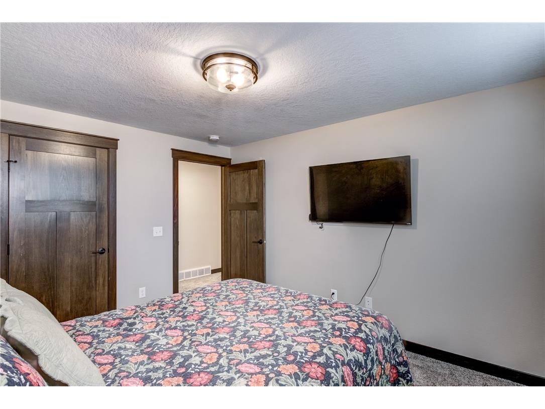 1652 Kyler Street Altoona WI 54720 1596279 image22