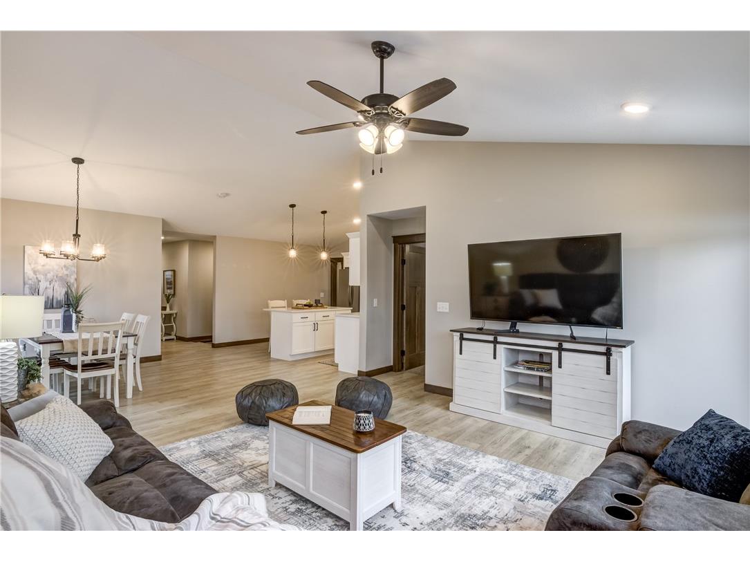 1652 Kyler Street Altoona WI 54720 1596279 image6