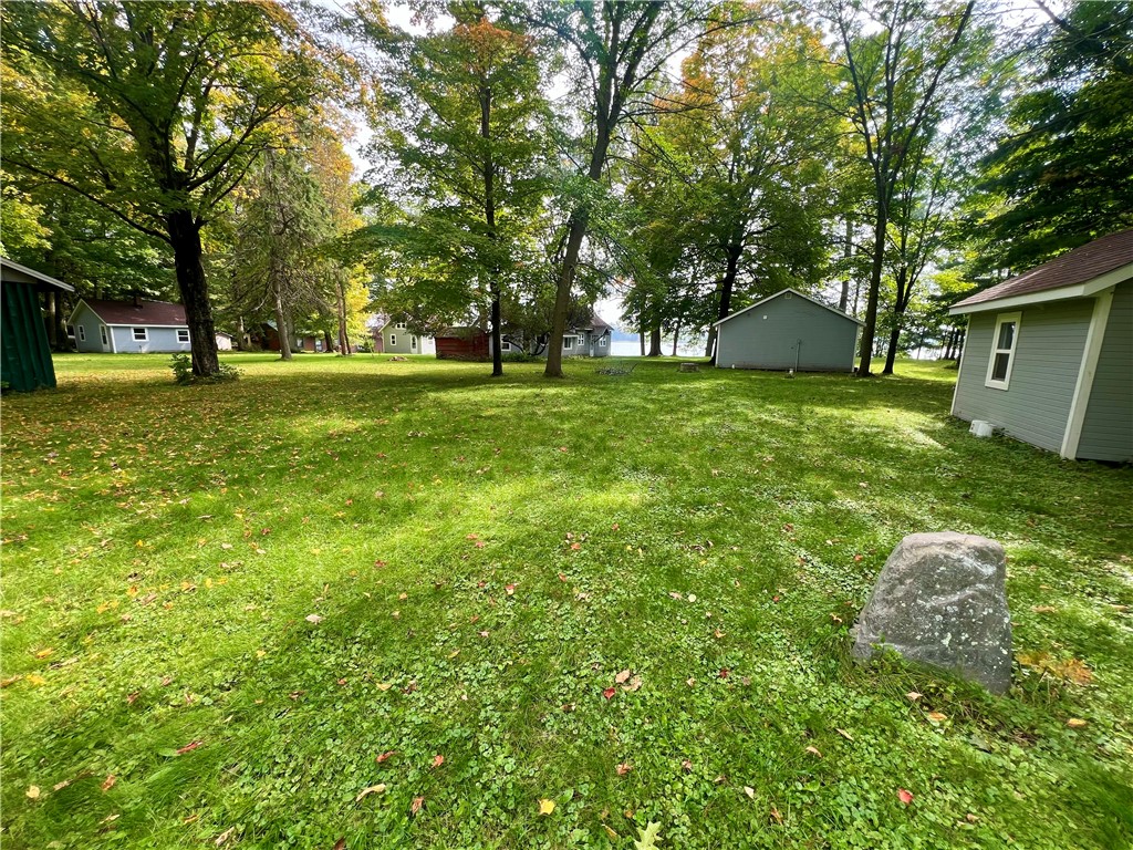 1675 29 1/4 Avenue Rice Lake WI 54868 - Bear 1596048 image2