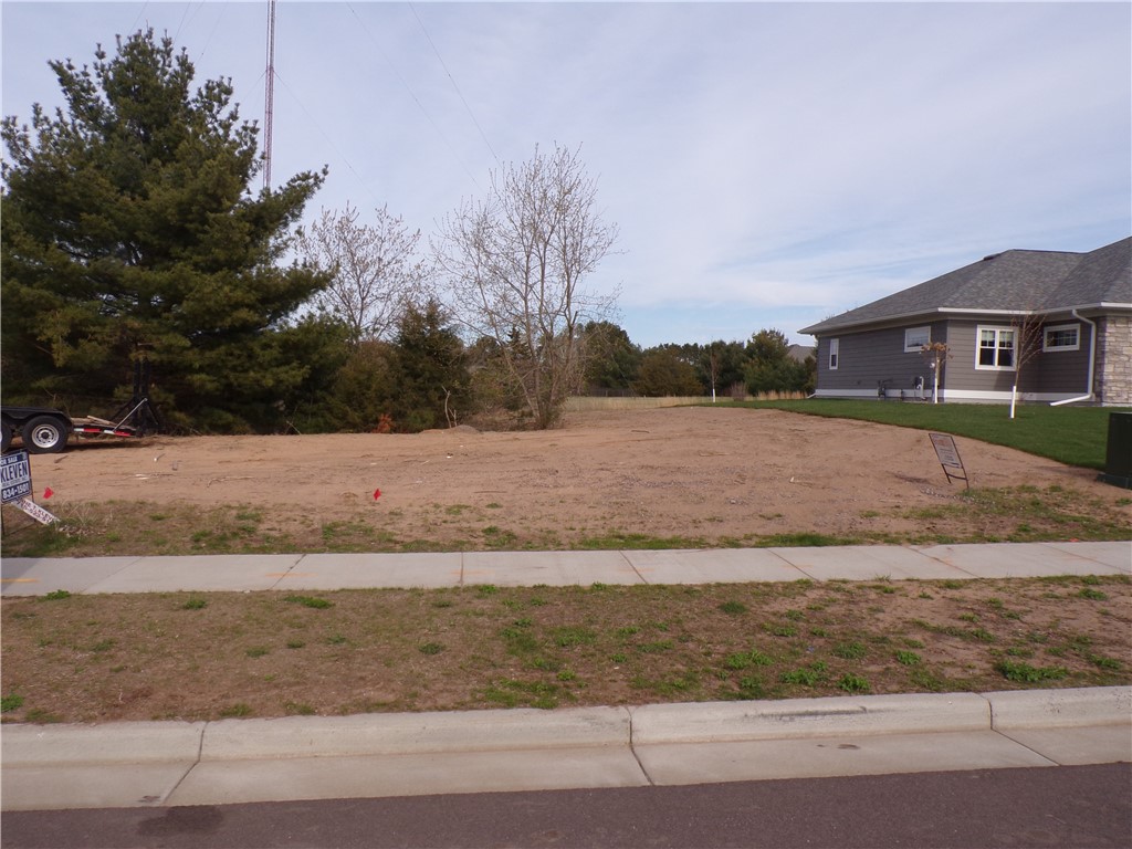1680 Red Pine Court Eau Claire WI 54701 1571157 image1