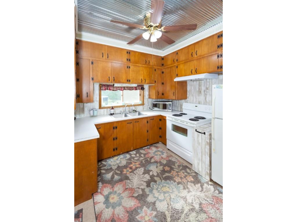 16858W 4th Street Stone Lake WI 54876 1594309 image16