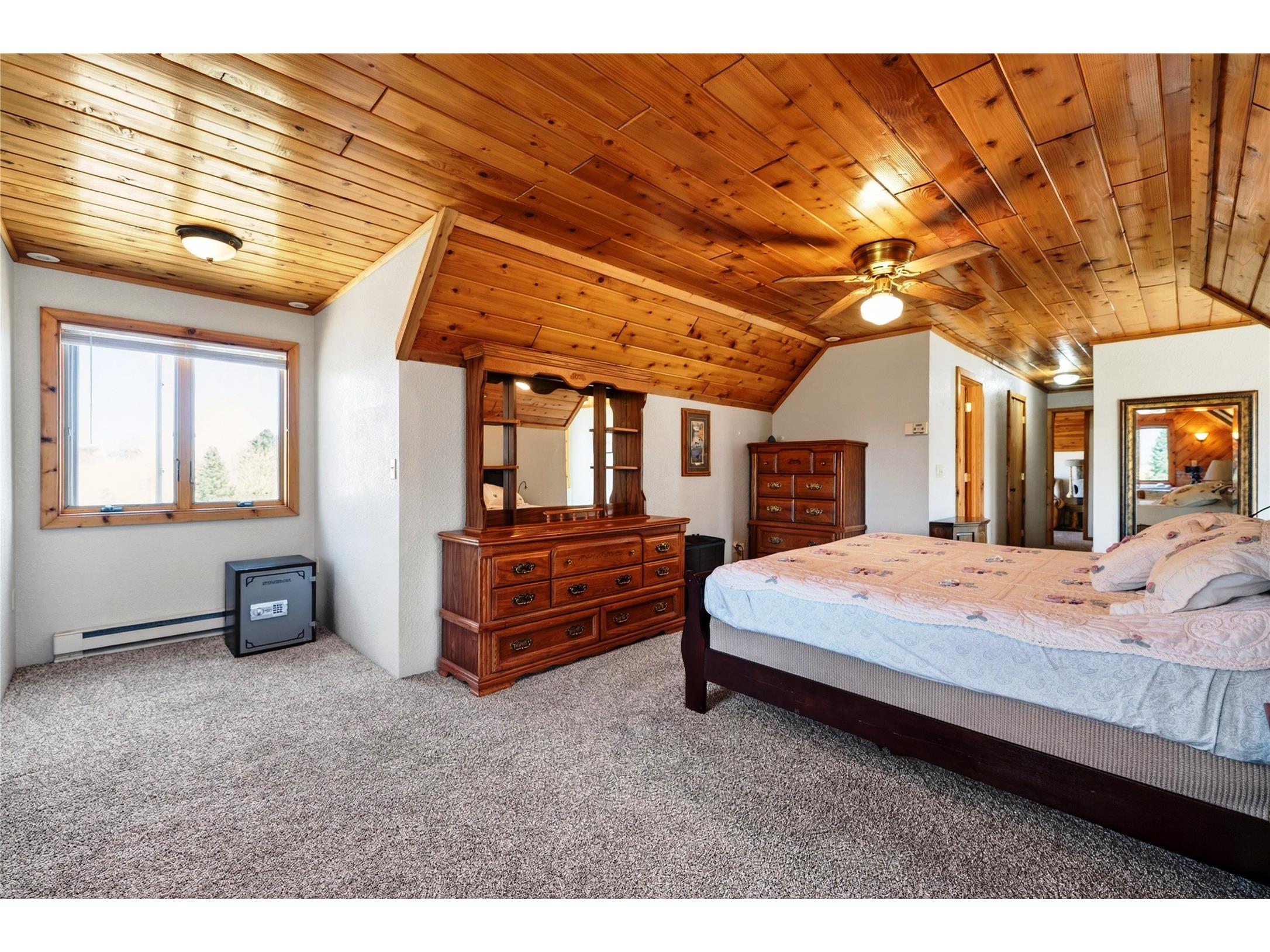 16861 W State Road 77 Hayward WI 54843 1600862 image27
