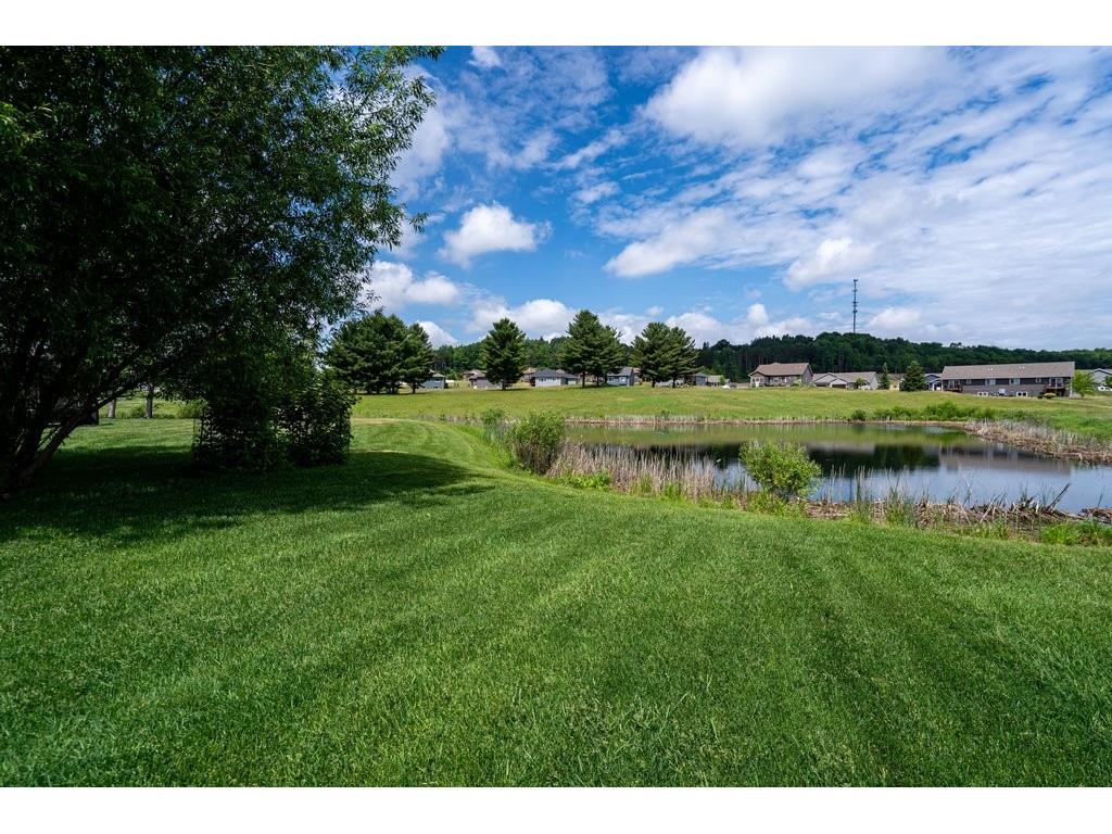 1688 Timber Trail Chippewa Falls WI 54729 1602058 image26
