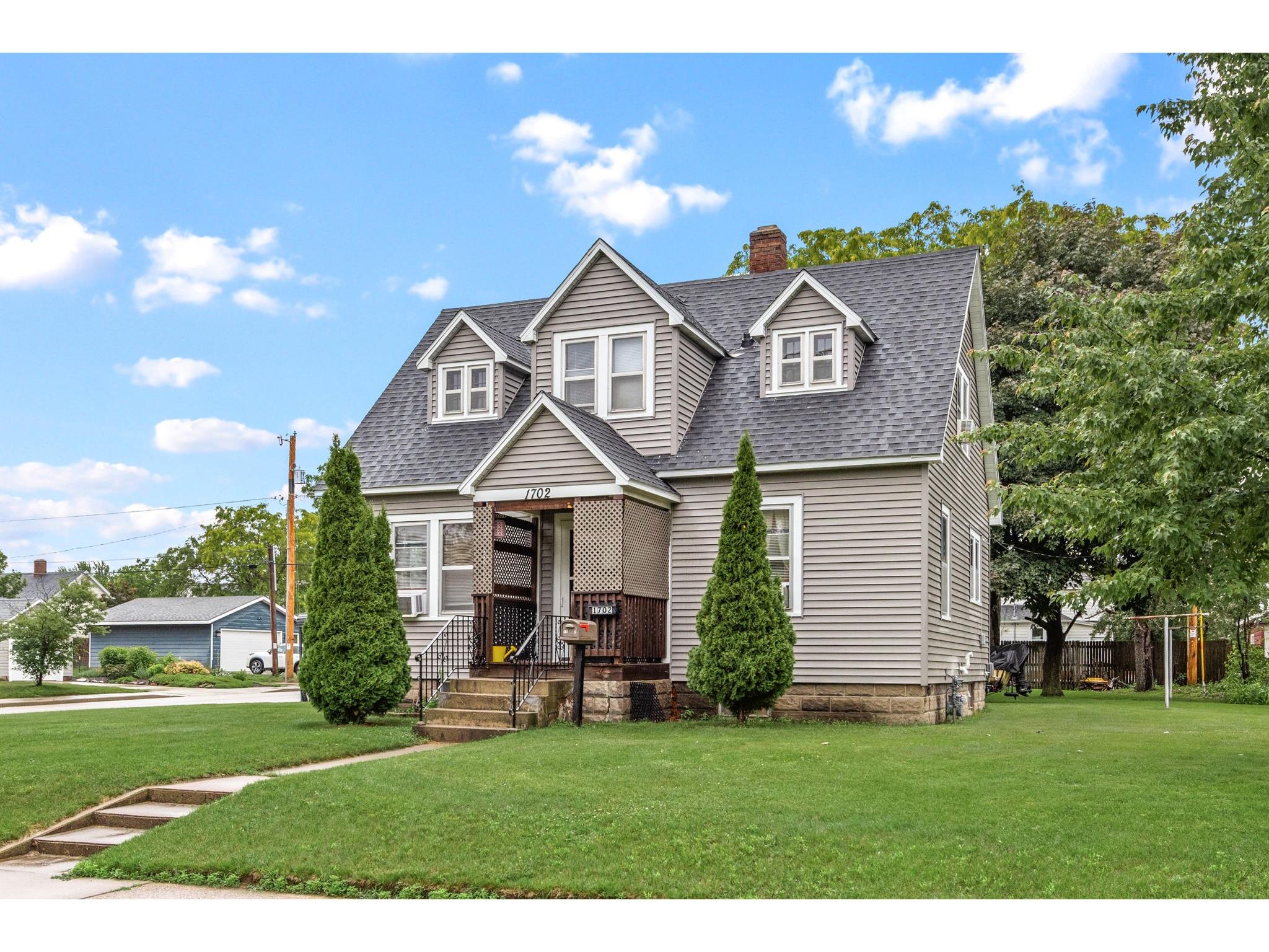 1702 Altoona Avenue Eau Claire WI 54701 1602177 image4