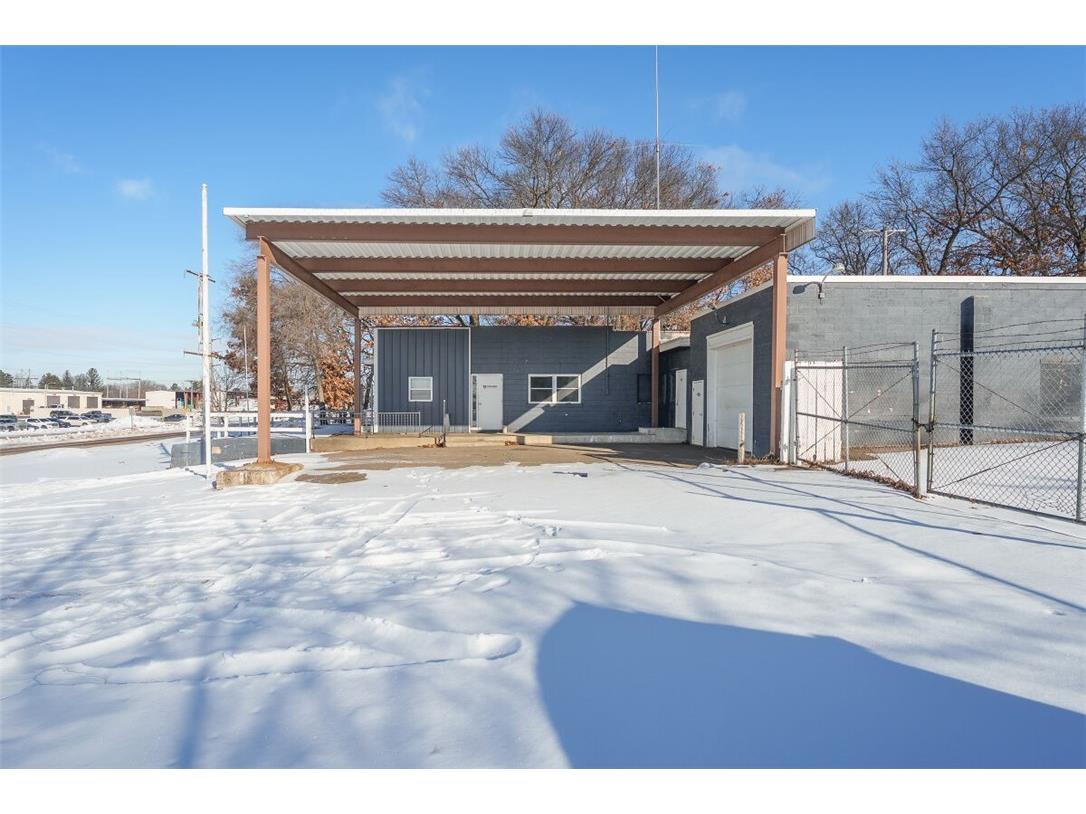 1703 Western Avenue Eau Claire WI 54703 1598648 image4