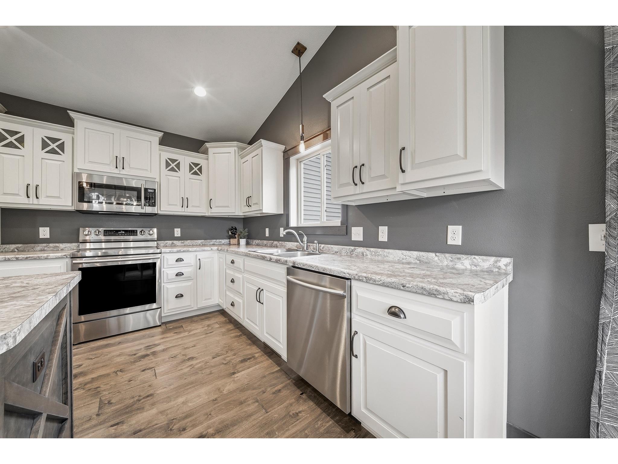 17038 55th Avenue Chippewa Falls WI 54729 1602703 image12