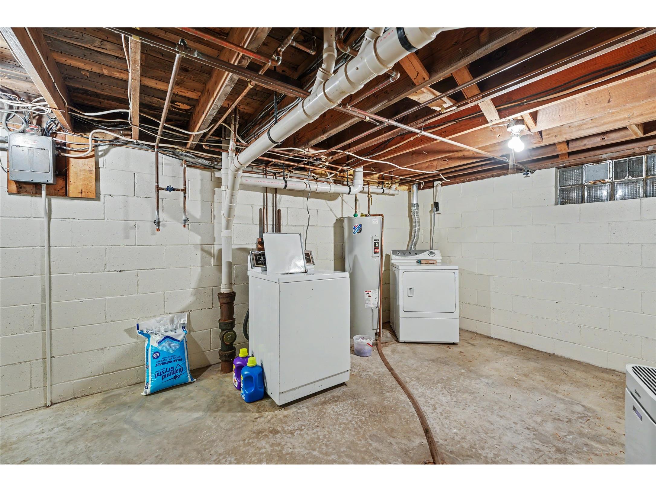 1707 South Street Eau Claire WI 54701 1601793 image34