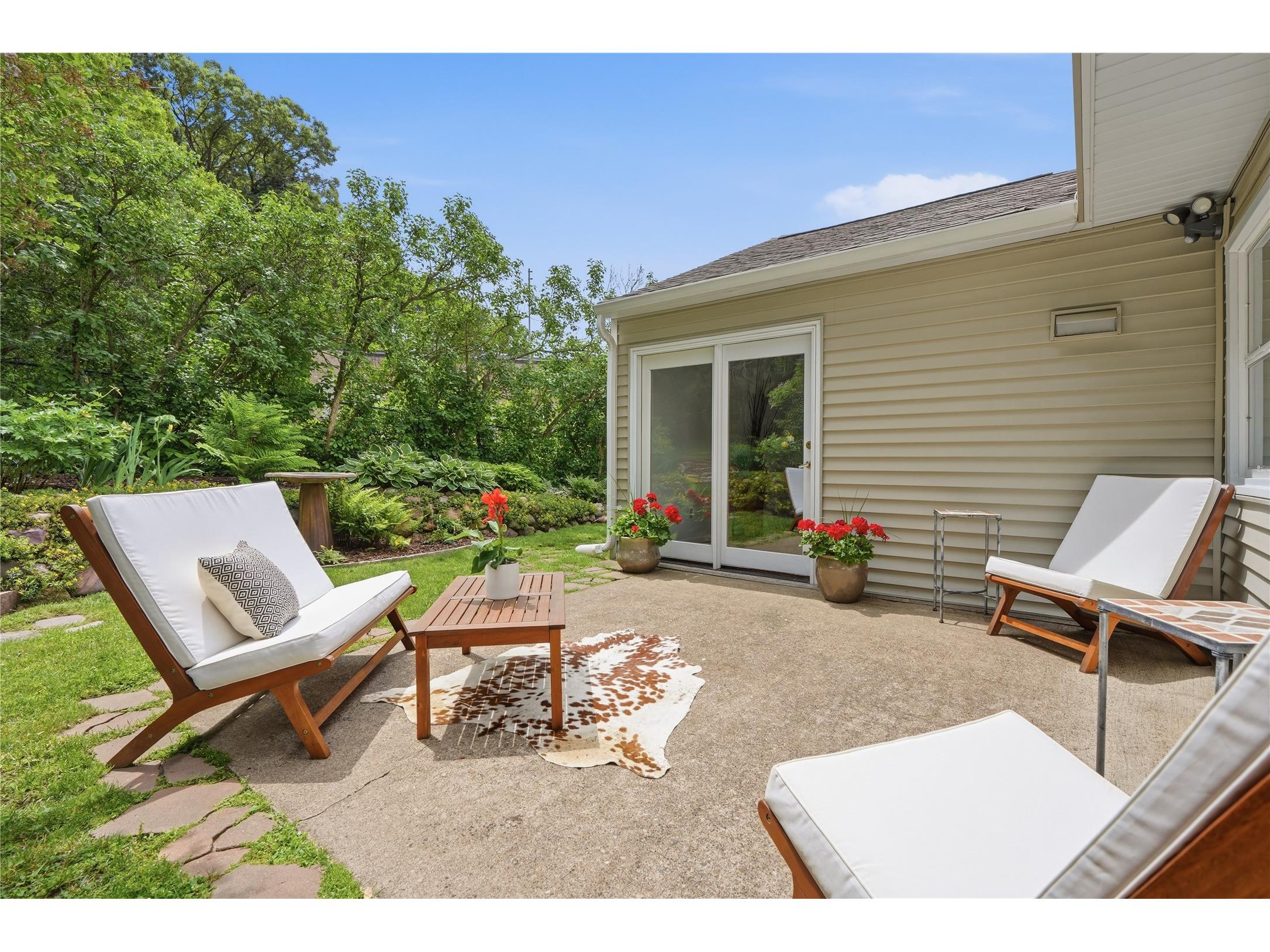 1707 South Street Eau Claire WI 54701 1601793 image39