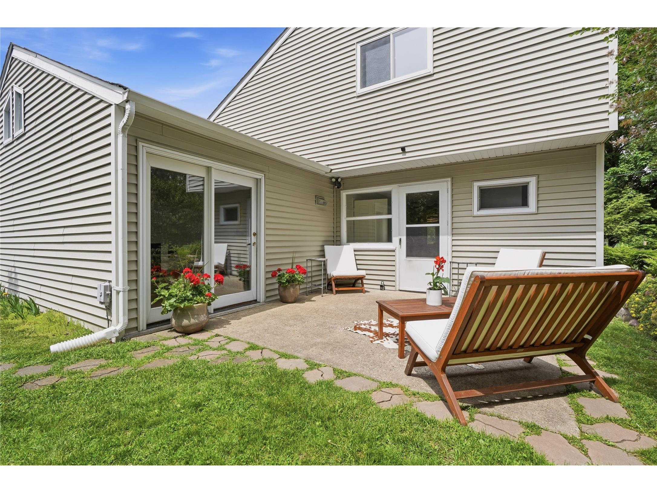 1707 South Street Eau Claire WI 54701 1601793 image41