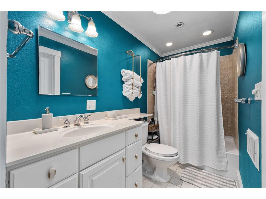 1711 State Street Eau Claire WI 54701 1594767 image16