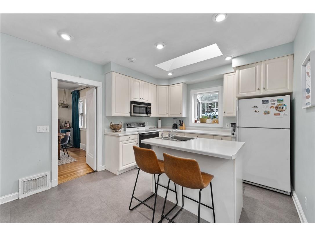 1711 State Street Eau Claire WI 54701 1594767 image3