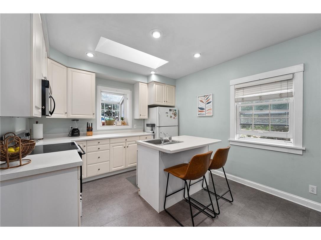 1711 State Street Eau Claire WI 54701 1594767 image4