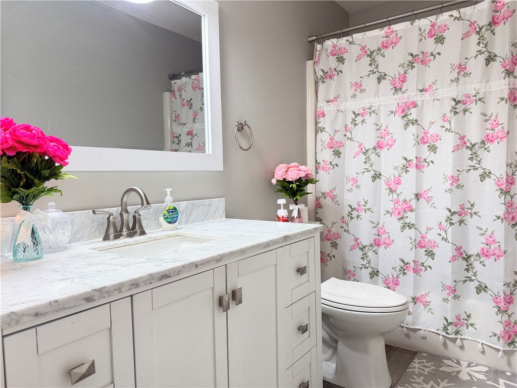1712/1714 Chumas Drive #2 Eau Claire WI 54701 1598728 image3