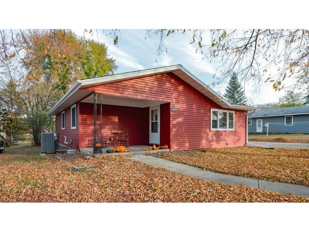 1715 19th Street Eau Claire WI 54703 1587022 image1