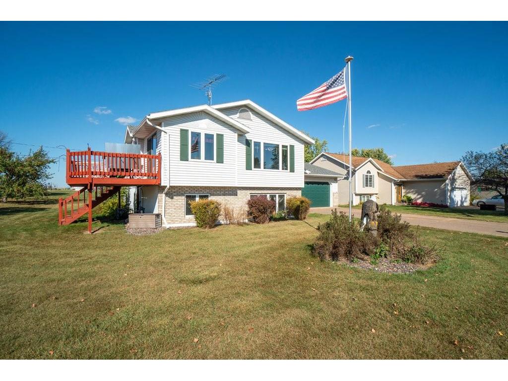 1715 5th Avenue Bloomer WI 54724 1586275 image1