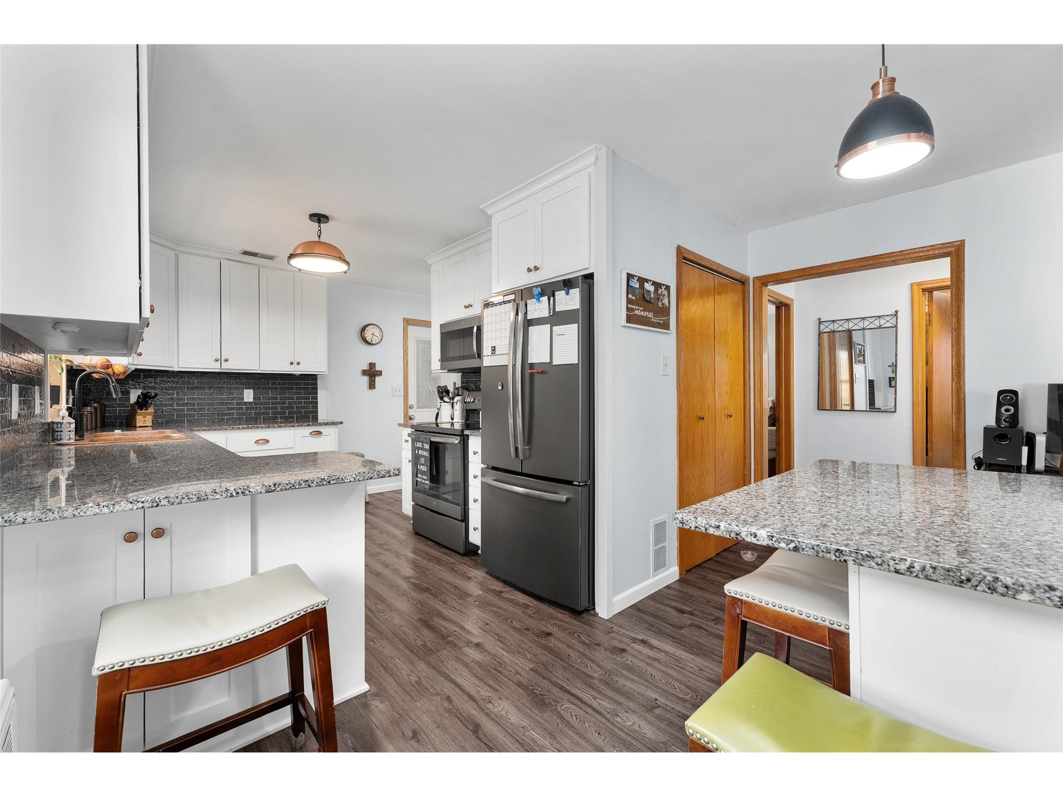 1720 South Street Eau Claire WI 54701 1599630 image11