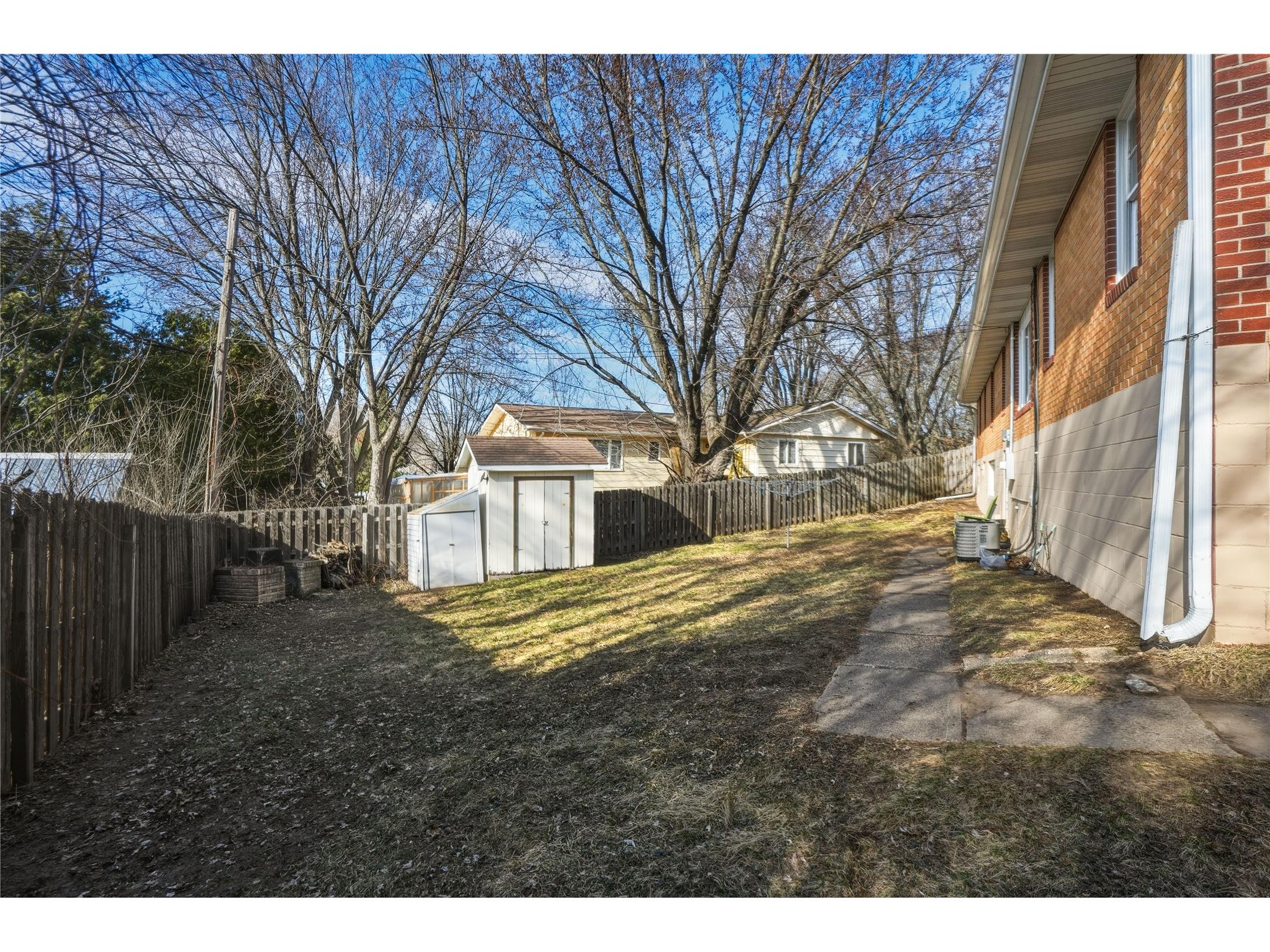 1720 South Street Eau Claire WI 54701 1599630 image33
