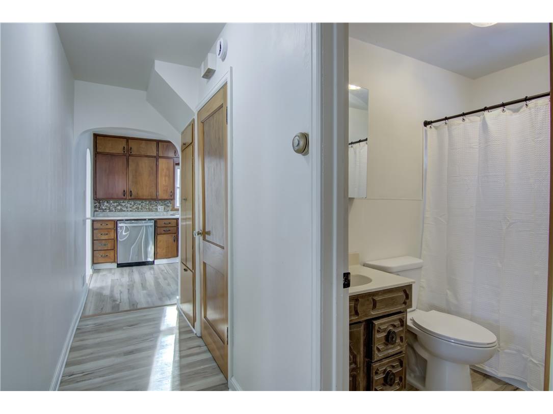 1722 11th Street Eau Claire WI 54703 1597332 image13