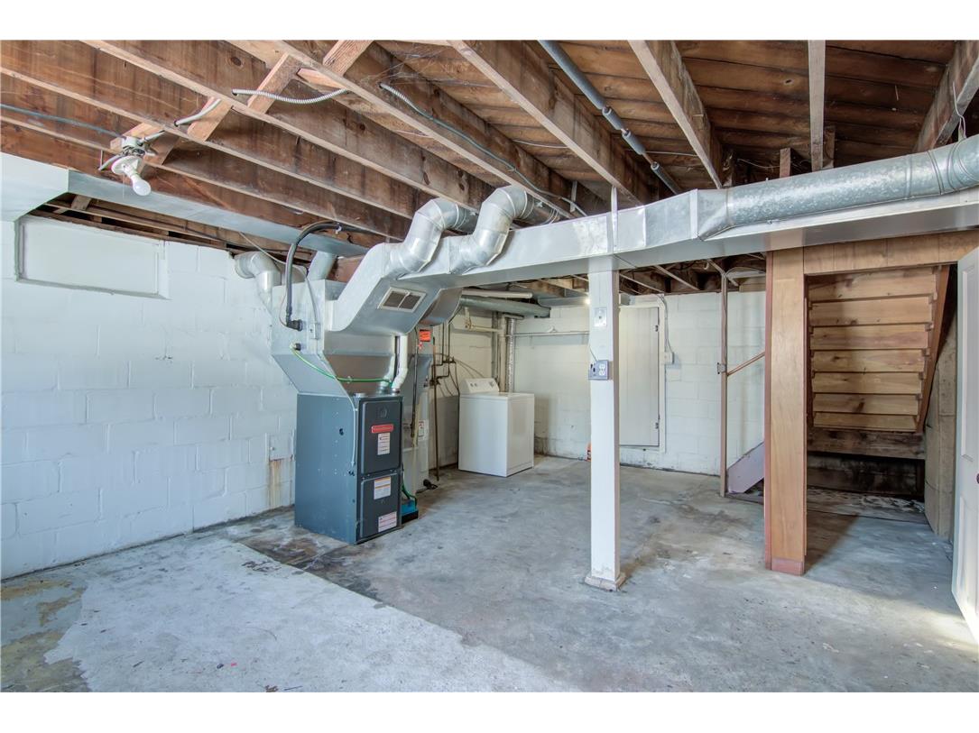 1722 11th Street Eau Claire WI 54703 1597332 image23