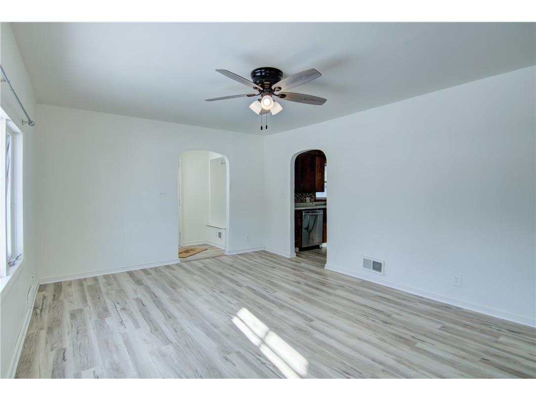 1722 11th Street Eau Claire WI 54703 1597332 image7