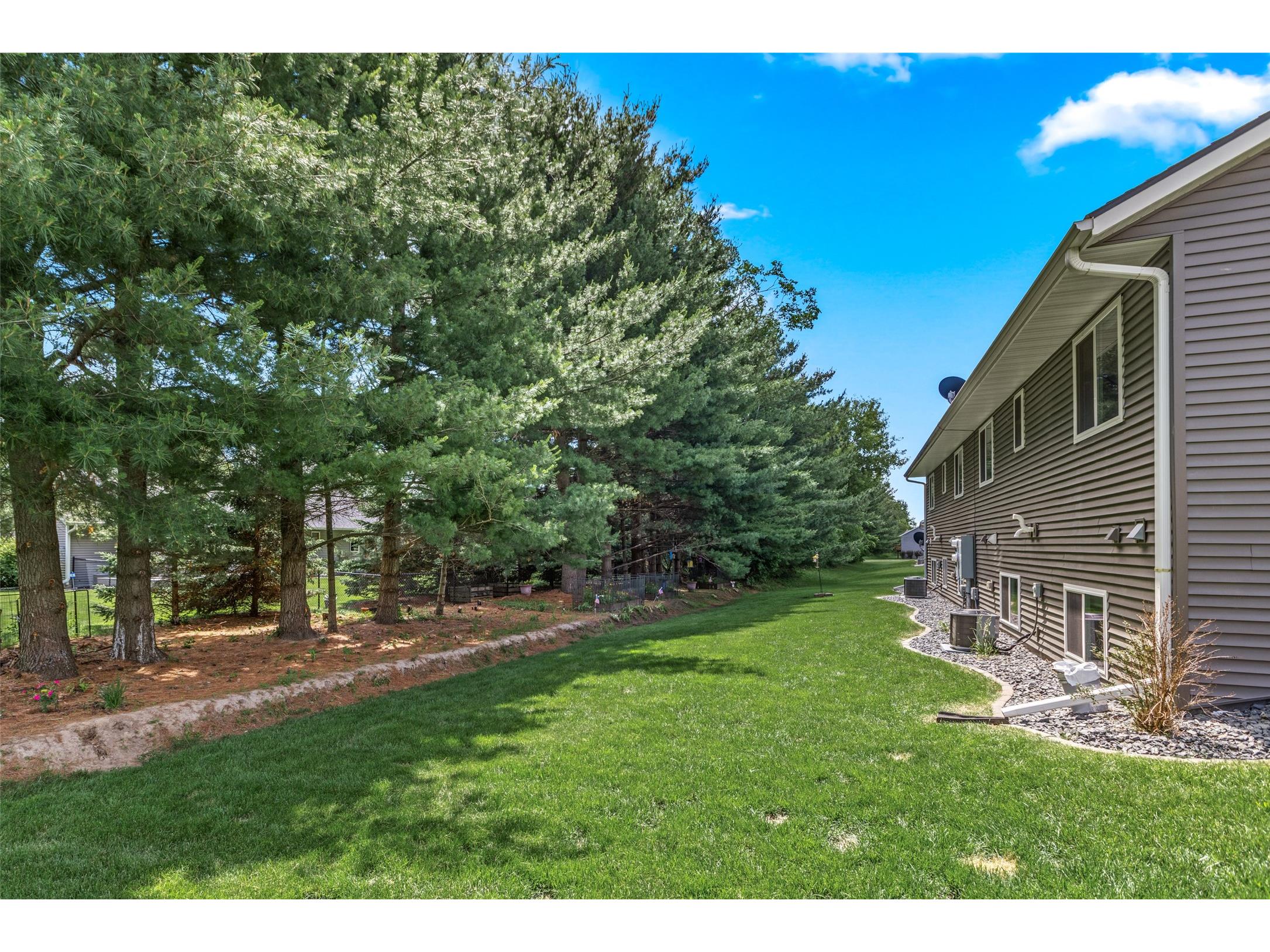1725 Timber Trail Chippewa Falls WI 54729 1602128 image34