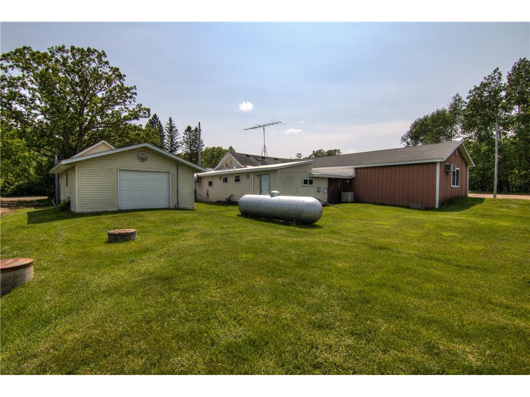 17256 155th Avenue Jim Falls WI 54748 1592156 image37