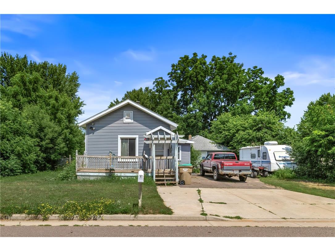 1736 Lombard Street Chippewa Falls WI 54729 1593367 image1