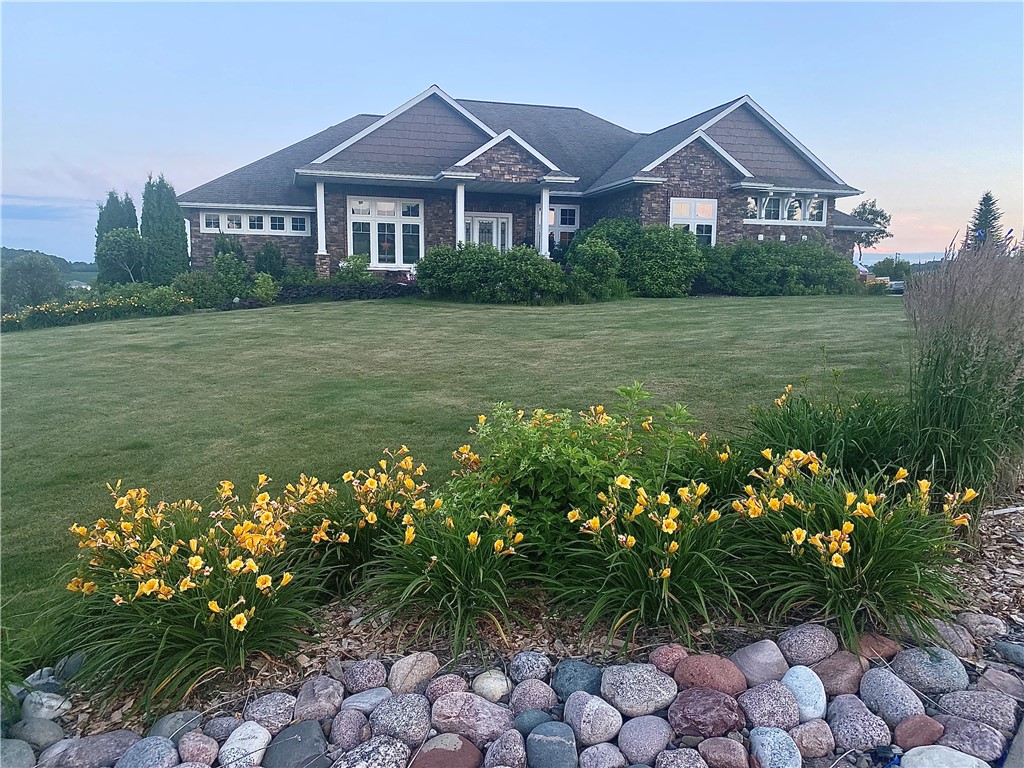 1747 E Drinkman Lane Eau Claire WI 54701 - Cedar Springs 1597943 image2