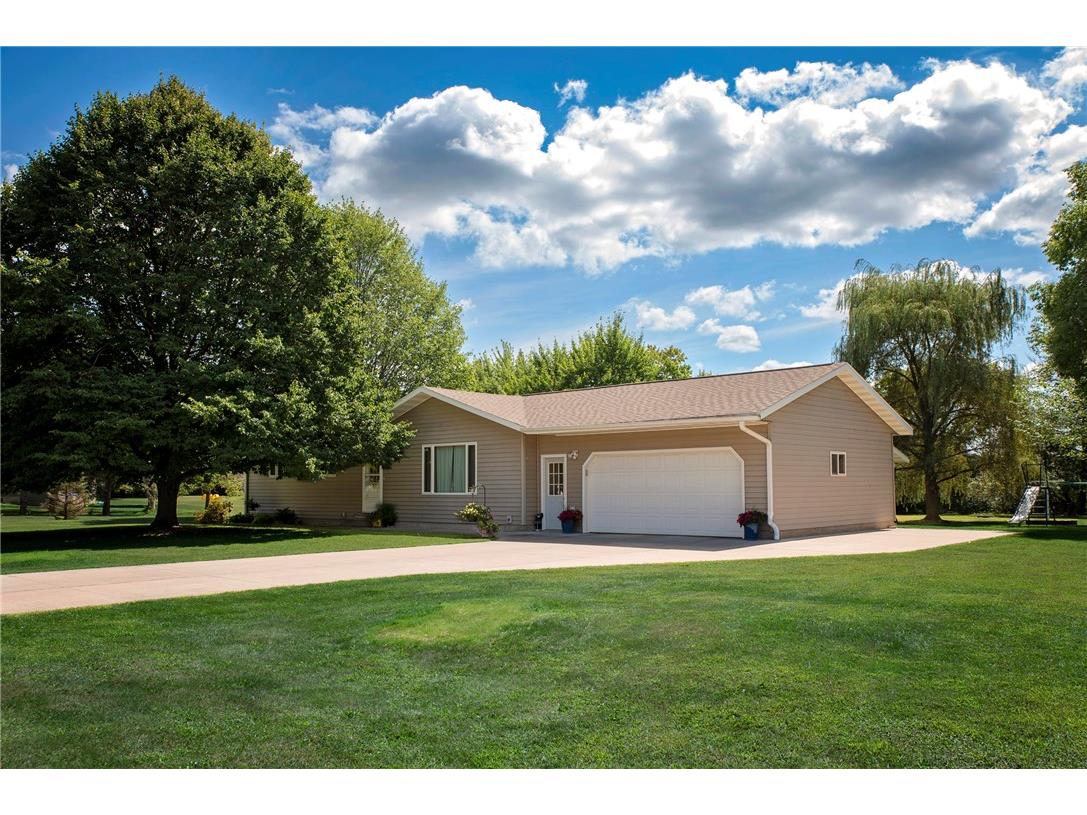 17781 45th Avenue Chippewa Falls WI 54729 1595183 image1