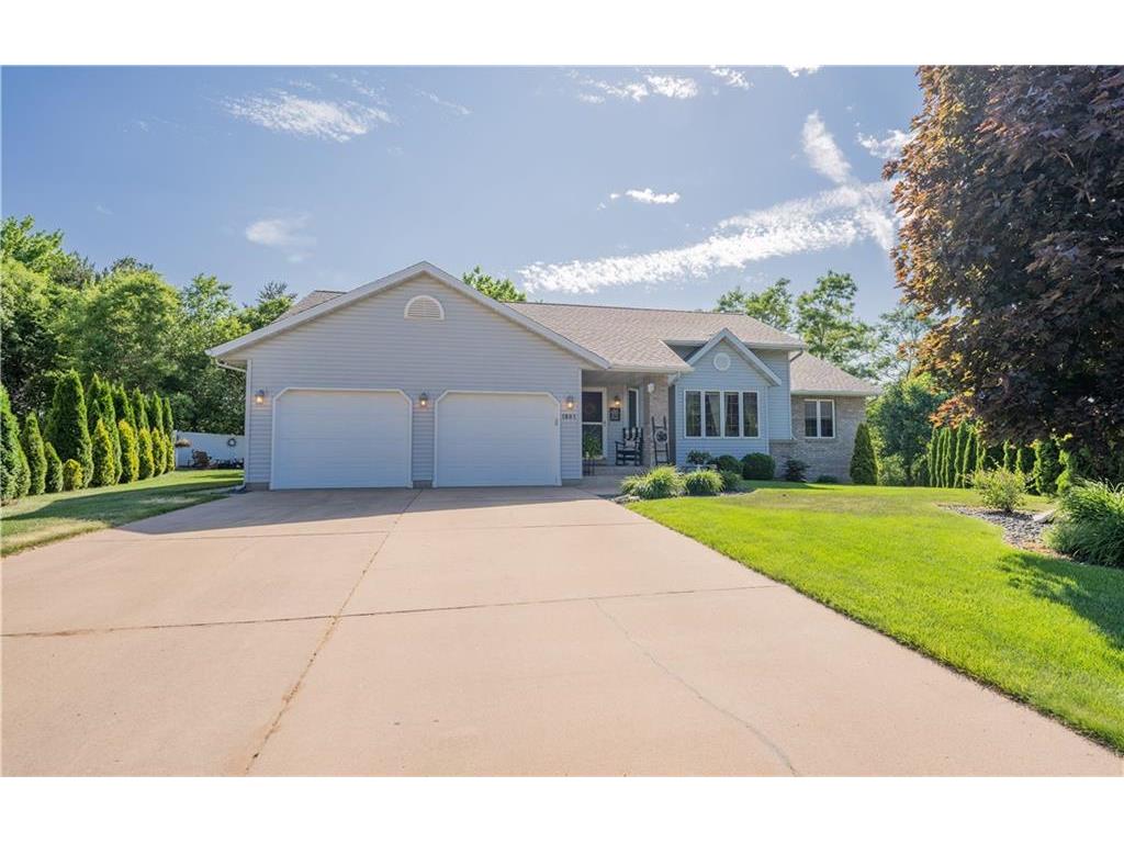 1801 Inwood Court, Eau Claire, WI, 54703 MLS 1574265 Edina Realty