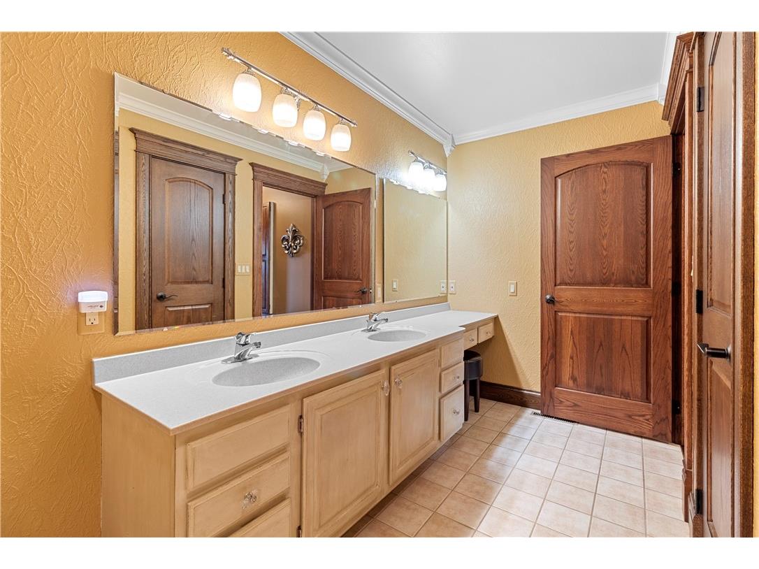 1803 Ironwood Place Onalaska WI 54650 1595995 image35